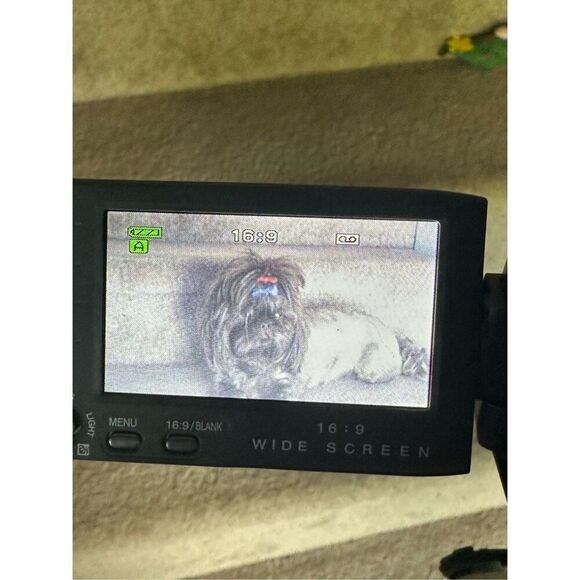 JVC Mini DV Digital Video Camera GR-D750U 34x optical zoom with Accessories READ - Picture 2 of 12